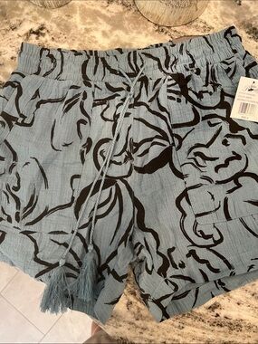 Women’s "Royalty For Me"  Shorts with Black Floral Brushstroke Print NWT